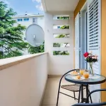 Daire Two-bedroom Victory